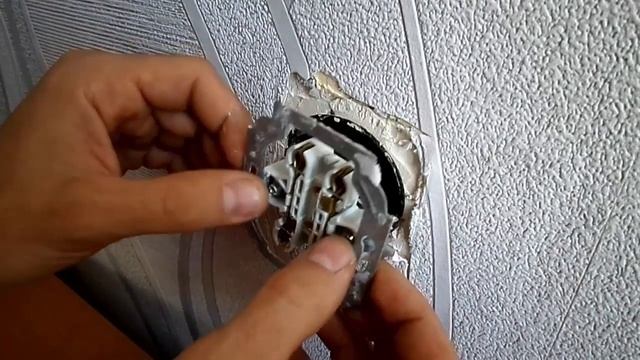 Как починить розетку смотреть онлайн
