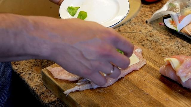 ПОТРЯСНЫЕ КУРИНЫЕ РУЛЕТИКИ С РАЗНЫМИ НАЧИНКАМИ смотреть онлайн