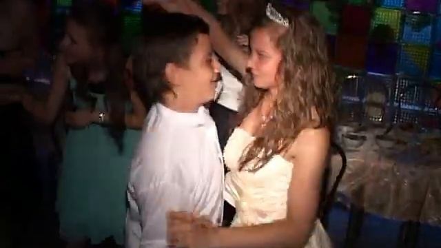 Выпуск 2012 год 9 класс танцы г Мамоново смотреть онлайн
