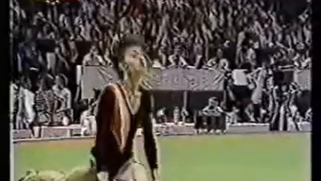 Martina Litzka - 1989 European Championships AA - Floor Exercise смотреть онлайн