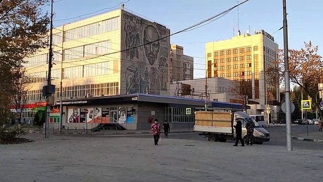 Видео Саратов Памятник Вавилову Бывший кинотеатр ПОБЕДА 29 10 2020 смотреть онлайн