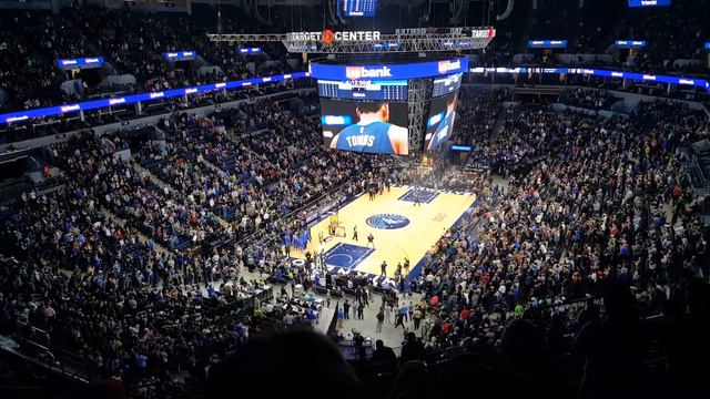 Матч NBA, Миннесота - Даллас. Target Center Миннеаполис.