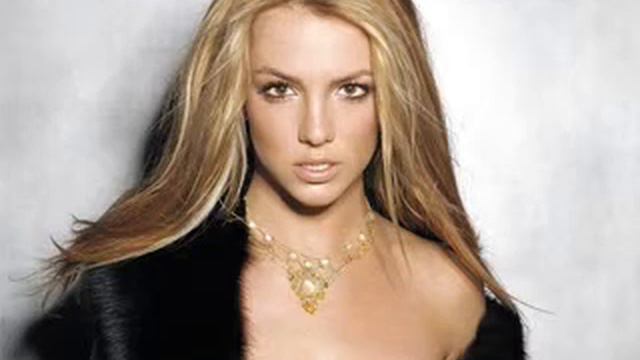Baby One More Time Britney Spears backingtrack смотреть онлайн