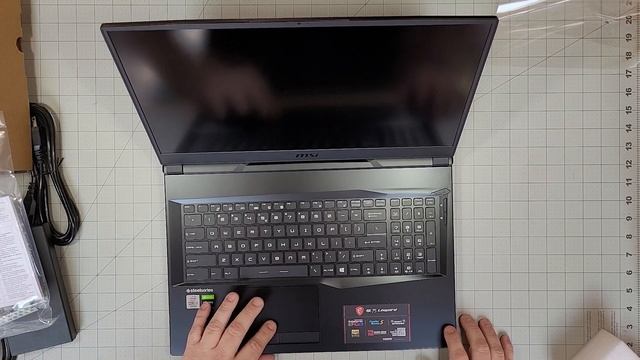 MSI GL75 Leopard Unboxing and First Impressions! смотреть онлайн