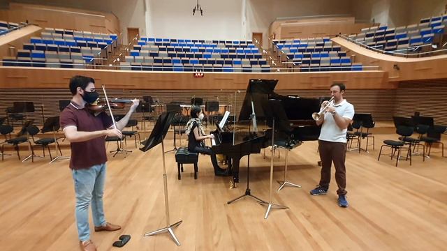Ewazen: 3rd mov. of Trio for Trumpet, Violin and Piano смотреть онлайн