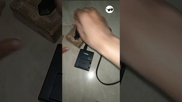 Canon 1300d Dslr battery Charging ?? смотреть онлайн