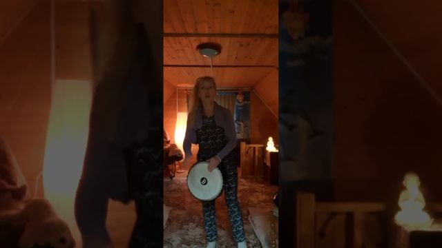 ЗЕМЛЯ - моё тело; ВОДА - моя кровь; ВОЗДУХ - дыхание; ОГОНЬ - мой Дух; МЫ ОДНО❣️❣️❣️Поём Вместе !! смотреть онлайн