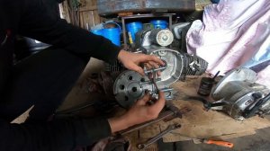 Как снять маховик на Днепре МТ 10 36 со съёмником