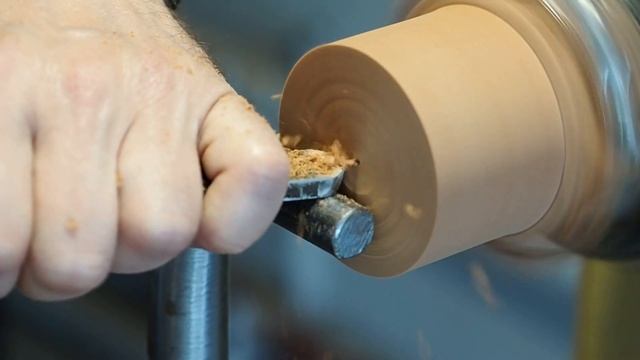 Режем дерево на апельсиновые дольки смотреть онлайн