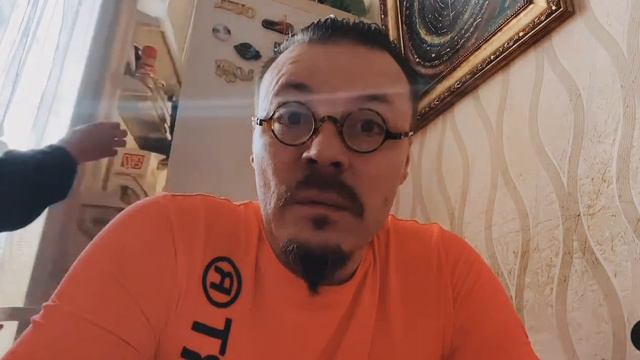 =ТАРАКАНЫ ЭТО ХОРОШО = Дон Симон впрягся за усатую братву. Сергей Симонов @ssimonov10 смотреть онлайн