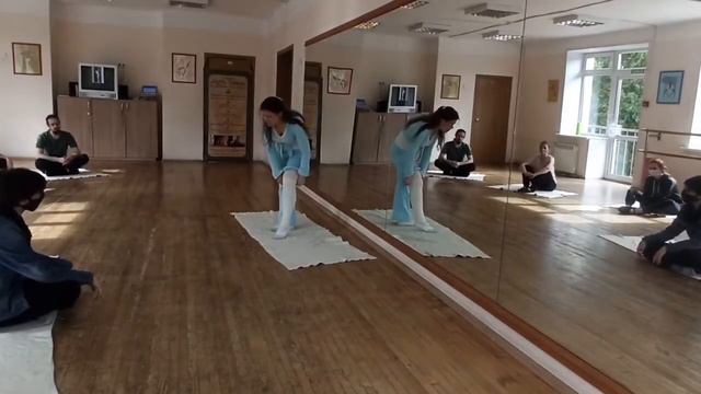 Коленный сустав. Как сохранить его здоровье при активных нагрузках смотреть онлайн