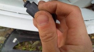 Замена ламп в дневных ходовых огнях (ДХО) на ФВ Поло седан 2016г (5 поколение рестайлинг).