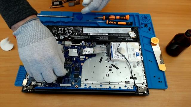 Разборка и чистка ноутбука Lenovo IdeaPad L340-15IRH Gaming смотреть онлайн