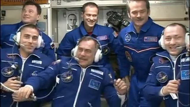 Стыковка ТПК «Союз TMA-08M» с МКС смотреть онлайн