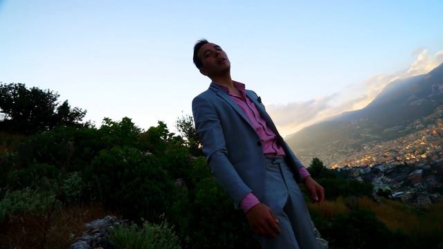 Ышан | Тагир Асадуллин feat. Селестин Жульен смотреть онлайн