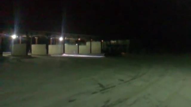 Зимой боком. Дешевый дрифт :) смотреть онлайн