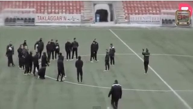 Harlem Shake - FC Barcelona - *MESSI*-*INIESTA*-*XAVI*...ENJOY :D :D :D смотреть онлайн