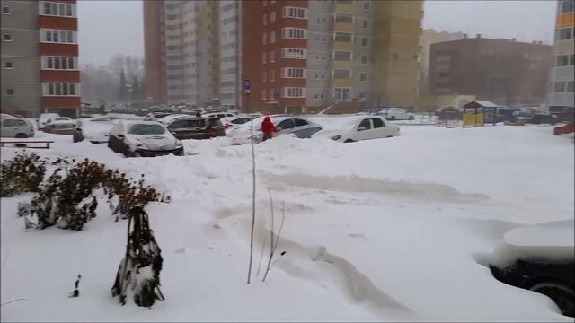 Омск, четверг и немного снега... смотреть онлайн