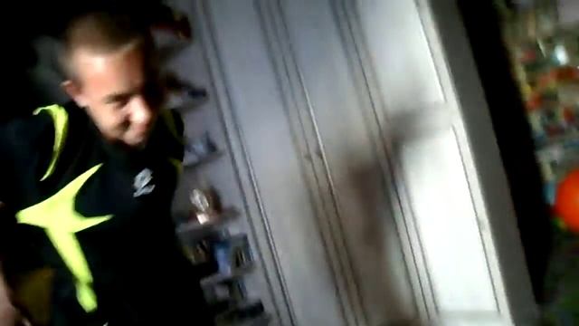 танец Андрея.AVI смотреть онлайн