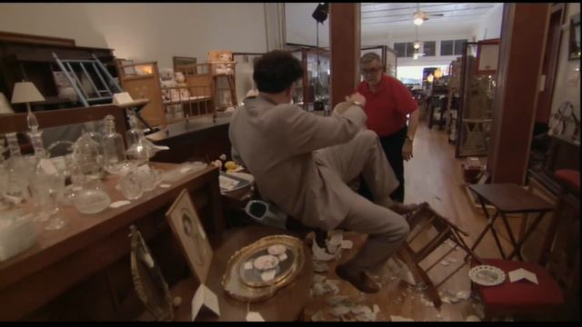 Borat (2006) Antique shop scene смотреть онлайн