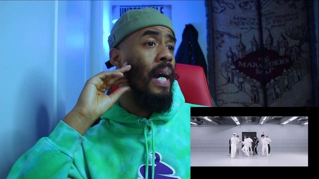 Dancer React to Stray Kids "CASE 143" Dance Practice Video смотреть онлайн