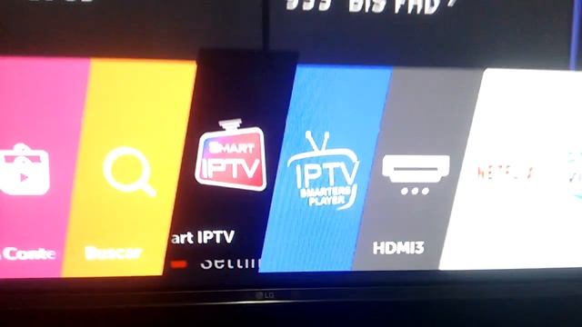 Smart IPTV ou IPTV Smarters Player смотреть онлайн