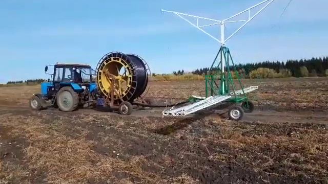 Консоль для полива. Дождевальная машина. Вынужденное перетаскивание дождевалки таким способом. смотреть онлайн