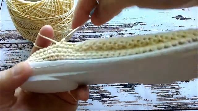 Мастер класс как связать летние сапожки крючком. Часть 3 последняя: Задник и верхушка. смотреть онлайн