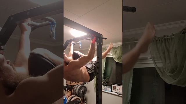 Calisthenics or meatball impressions? смотреть онлайн