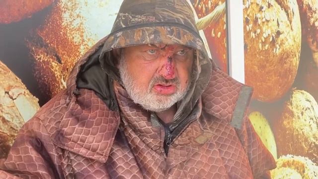 ДЕТИ ГЛУМИЛИСЬ НАД БЕДОЛАГОЙ БЕЗДОМНЫМ!!! смотреть онлайн