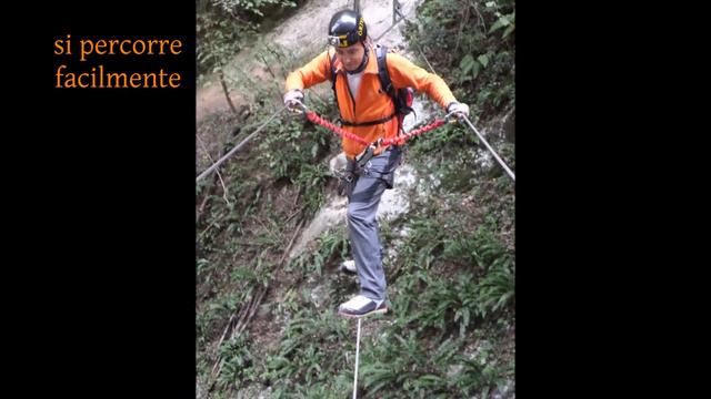 ferrata Castel Drena e i suoi ponti tibetani смотреть онлайн