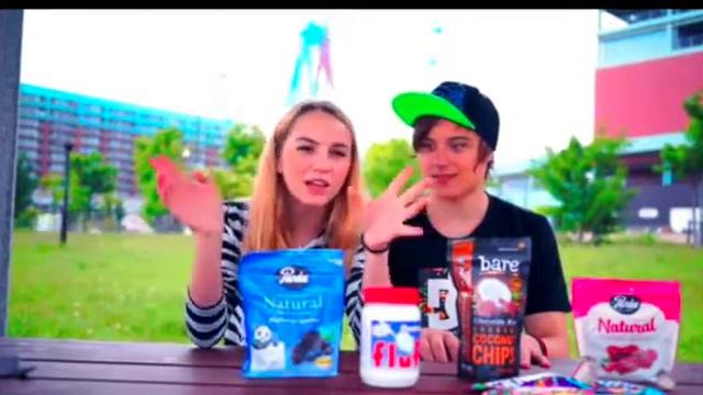 Топ 5 самые популярные девушки блогеры смотреть онлайн