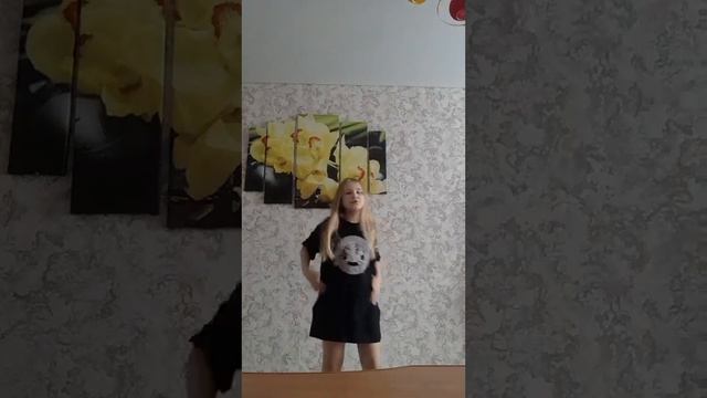 танец подруги на день матери. песня " мама будь всегда со мною рядом" смотреть онлайн