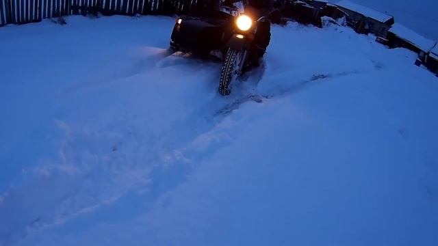 МОТОЦИКЛ УРАЛ ПО СНЕГУ ЗИМОЙ смотреть онлайн