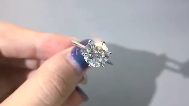 Super sparkle and brilliant 5ct FG Color moissanite solitaire ring in platinum gold jewlery, moissa смотреть онлайн