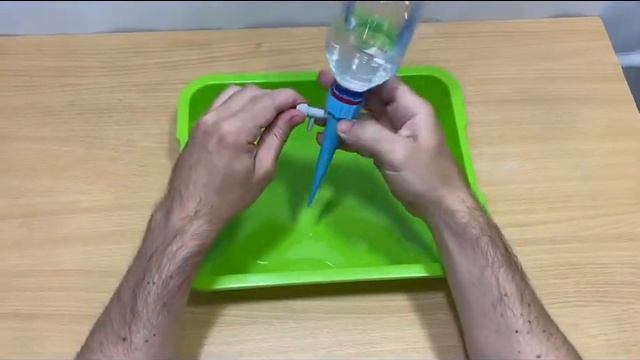 Капельный полив, 12 штук. Новейшая модель;с регулировкой капель,для растений. смотреть онлайн