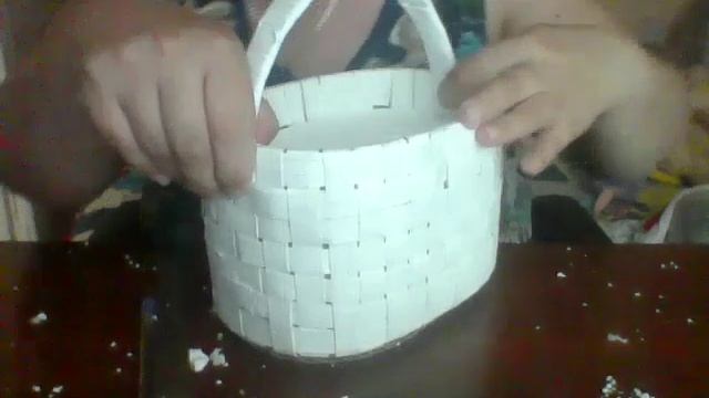 Корзина из картона  .mp4