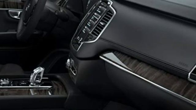 2015 Volvo XC90 смотреть онлайн