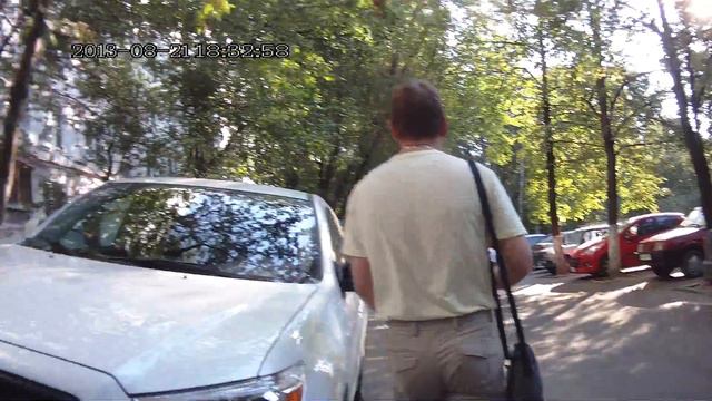 транзитное движение во дворе дома 4 смотреть онлайн