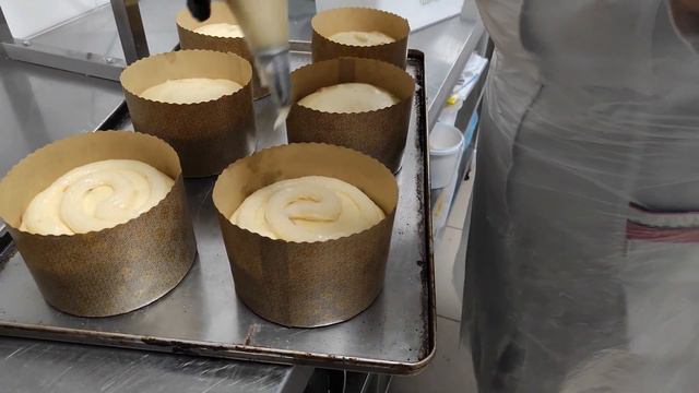 Як ми готуємо паски Панеттоне в BULKA маркет. смотреть онлайн