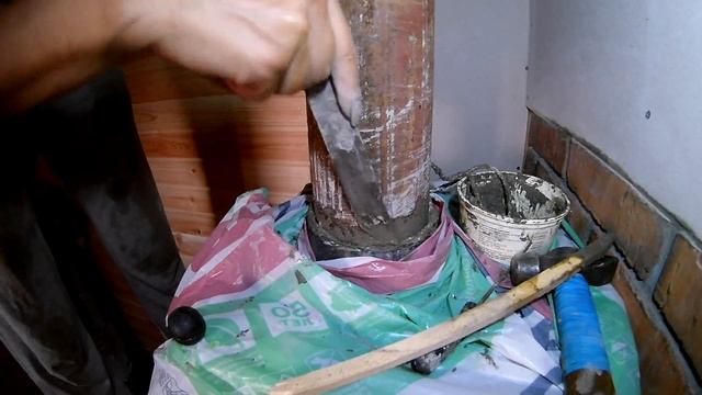 Каркасная баня 2х4 м. Серия #15 "Установка печной трубы." (август 2017) смотреть онлайн