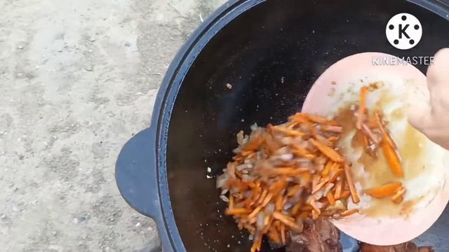 Просто и Вкусно. Макароны с мясом в казане на костре смотреть онлайн