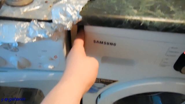 СТИРАЛЬНАЯ МАШИНА SAMSUNG.РЕЖИМ ОТЖИМ.1000 оборотов.ОЧКО играет. смотреть онлайн