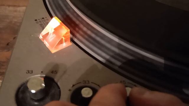 TECHNICS SL 1700 DIRECT DRIVE TURNTABLE смотреть онлайн