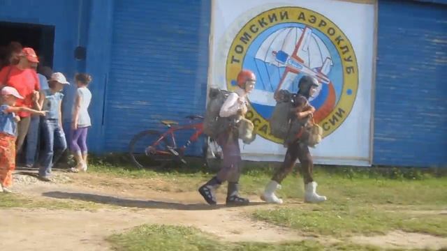 Прыжки с парашютом - нарезка фото и видео Томск