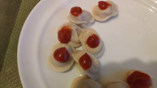 Обжор пельменей смотреть онлайн