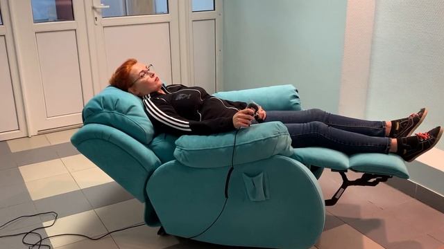 Электрическое кресло-реклайнер для дома смотреть онлайн