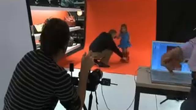 Siesta: achter de schermen van onze laatse reclamecampagne смотреть онлайн