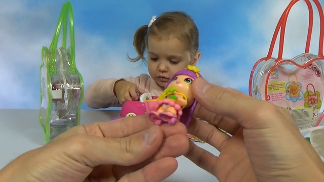 Куклы Пинипон и животные с машинкой распаковка Piny Pon dolls with car and pets смотреть онлайн