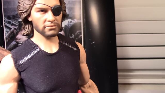 12" 1/6 Sideshow Collectibles SNAKE PLISSKEN FIGURE REVIEW & COMPARISON! Escape From New York смотреть онлайн